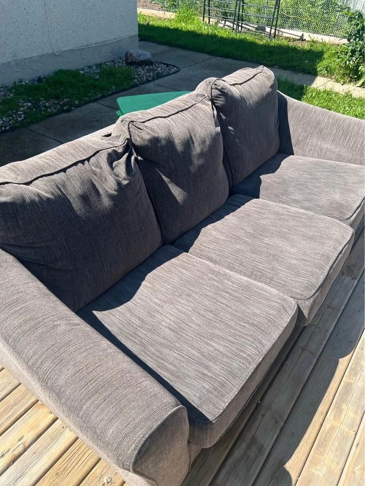 Couch for sale - photo 3