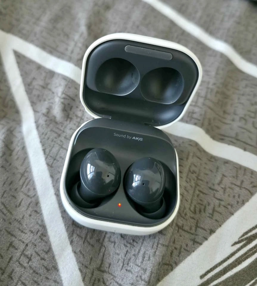 Samsung Galaxy Buds 2