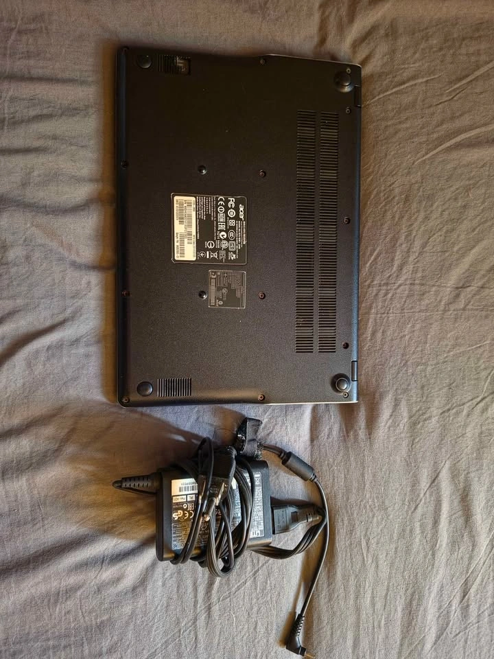 Acer Chromebook (2019) - photo 3