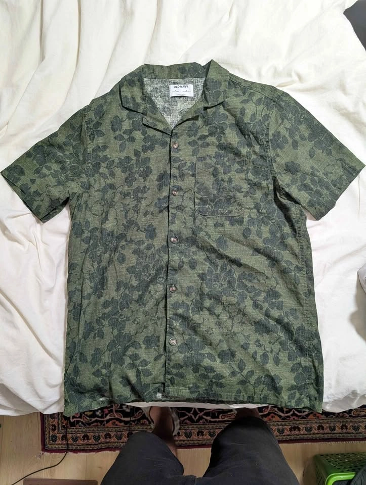 Old Navy Men's M Green Floral Linen Blend Short Sleeve Shirt