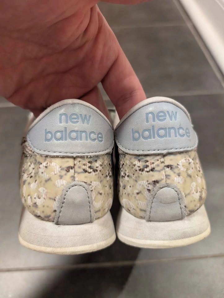 New Balance Snakeskin Print Sneakers womans 7 - photo 4