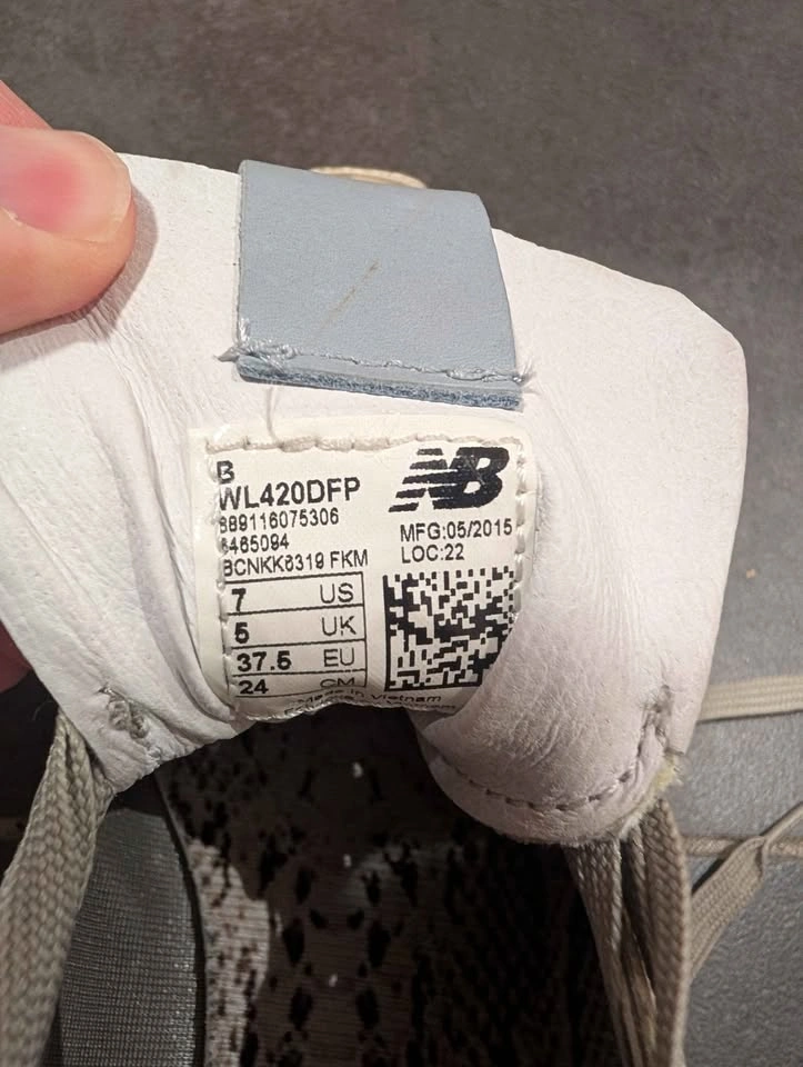 New Balance Snakeskin Print Sneakers womans 7 - photo 5