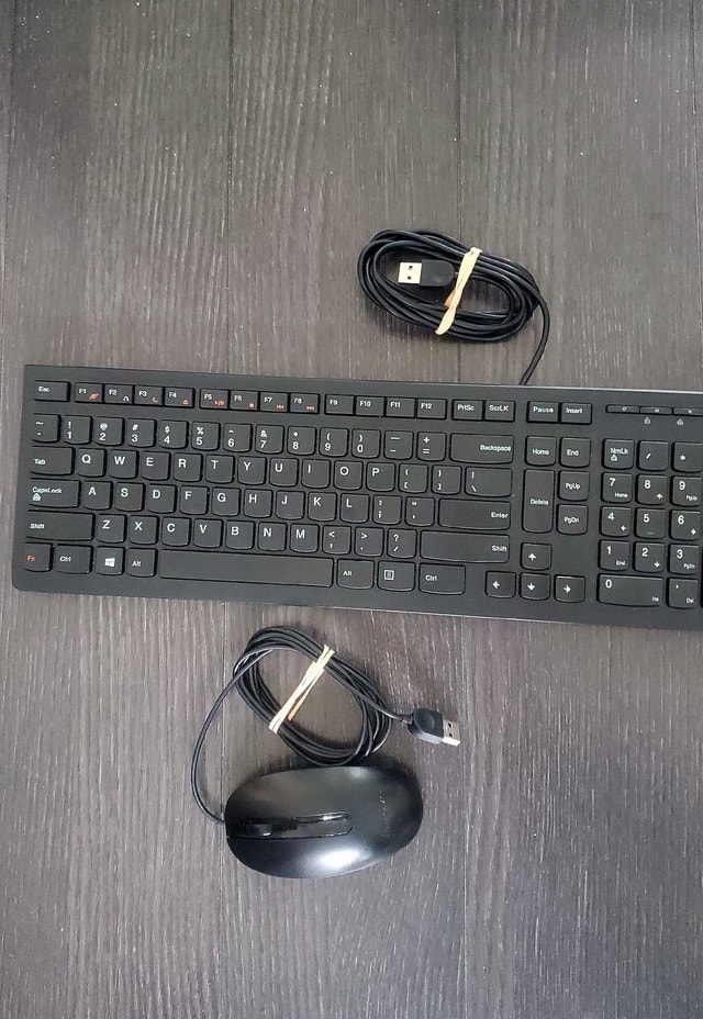 Lenovo Wired Keyboard & Mouse Combo – Lightly Used