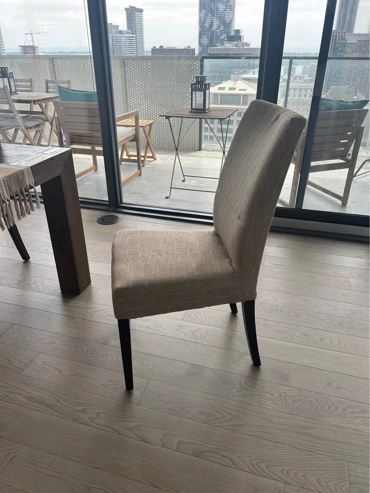 Solid Wood Dining Table with 6 Upholstered Chairs - photo 5