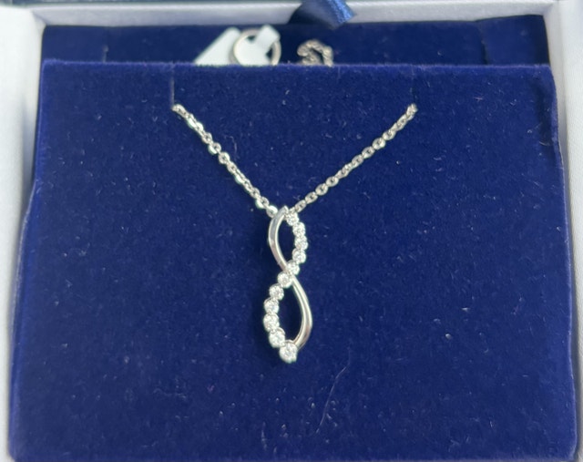 Diamond necklace