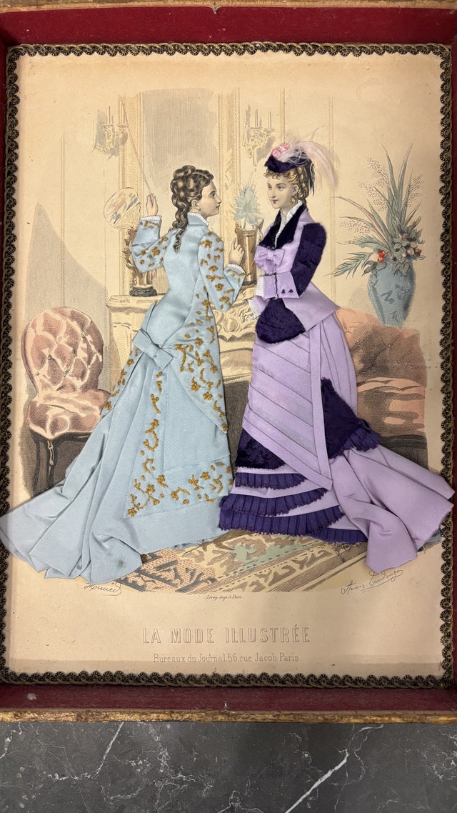 Antique La Mode Illustrée fabric embellished - photo 2