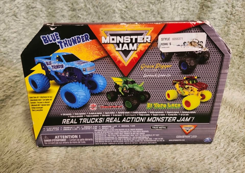 Monster Jam Blue Thunder Truck - photo 2