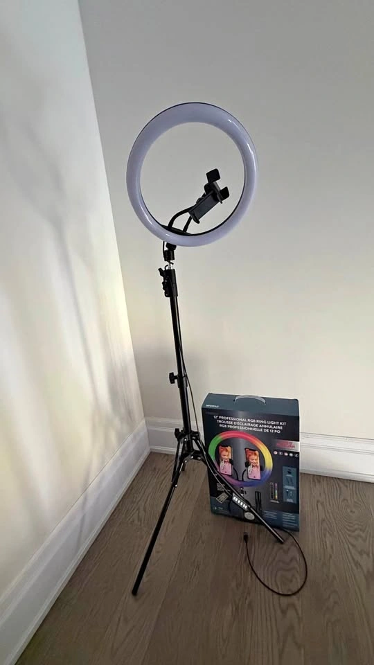 12" Ring light kit with stand