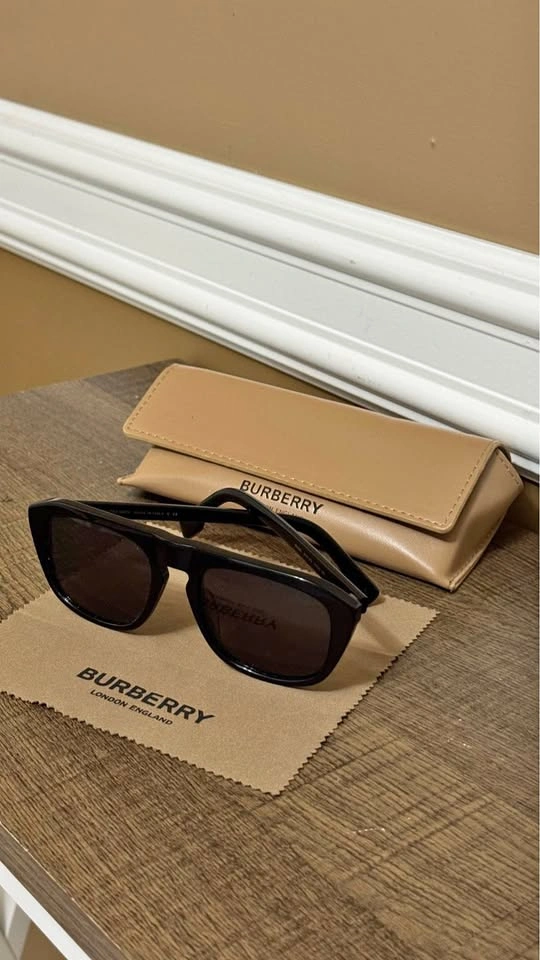 Burberry Black Sunglasses