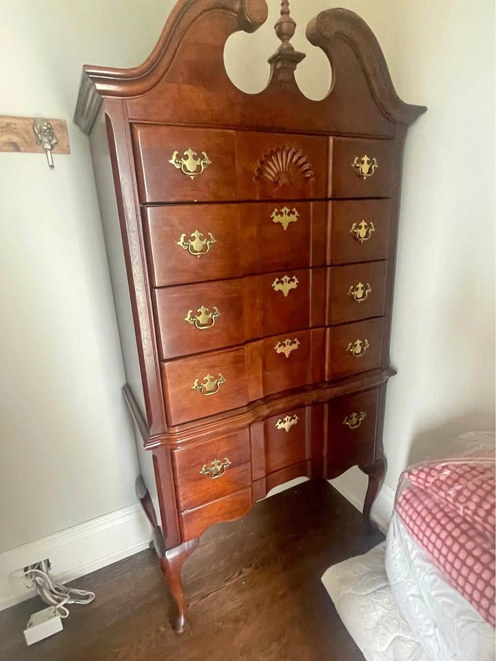 2 Piece Queen Anne Highboy Dresser / Tall chest