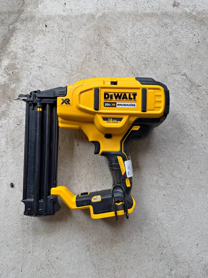 Dewalt Nail Gun