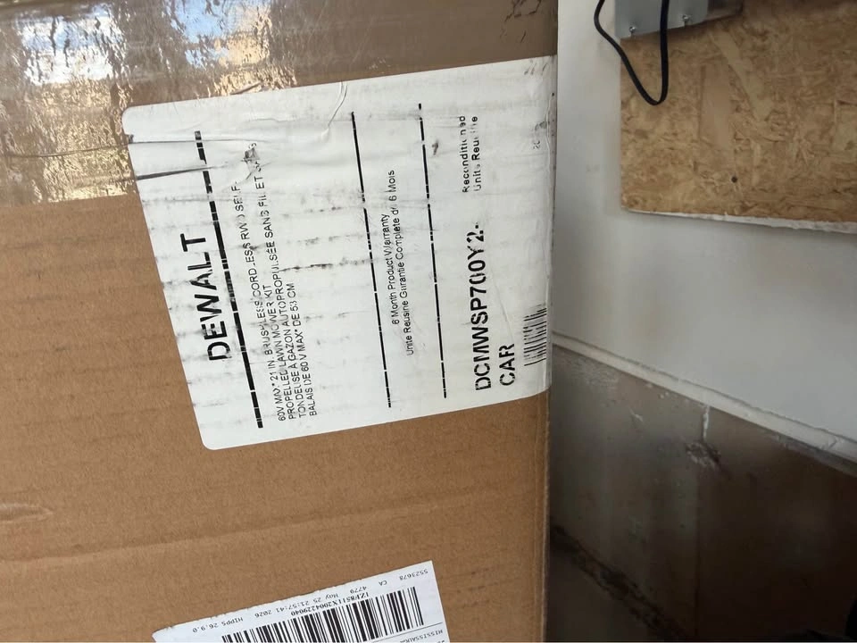 DEWALT LAWN MOWER - photo 2