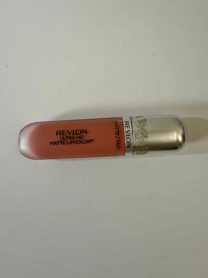 Revlon Ultra HD Matte Lipcolor Liquid Lipstick (Seduction 630)