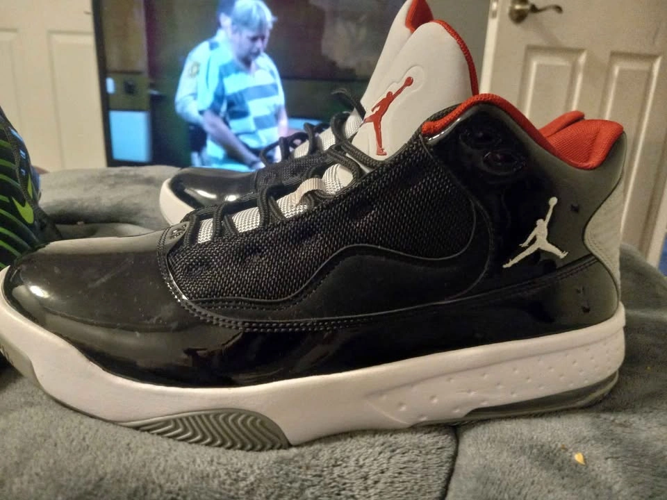 Brand new never worn 10.5 - photo 2