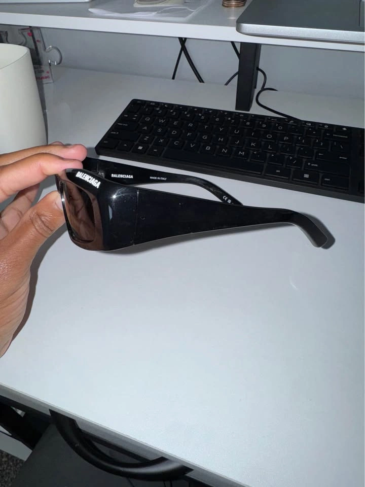 Balenciaga sunglasses - photo 3