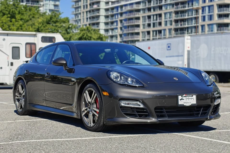 2013 Porsche Panamara GTS - photo 2