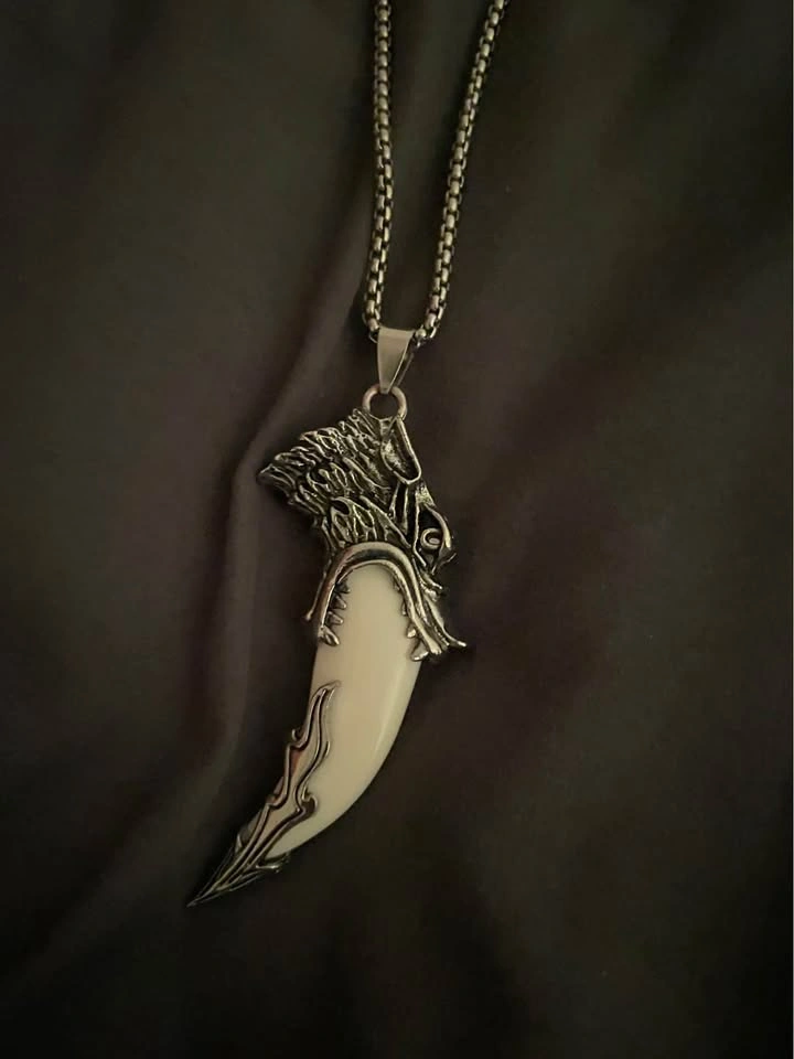 Tooth Necklace - photo 4