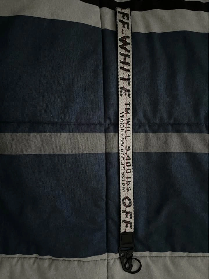 Off White Keychain - photo 2