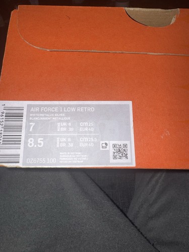 Size 7 - Nike Air Force 1 Low Color of the Month - White Silver - photo 4