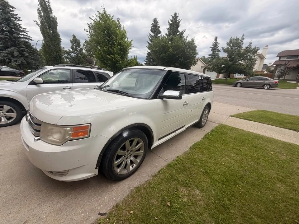 2010 Ford Flex - photo 3