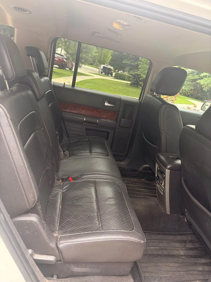 2010 Ford Flex - photo 4