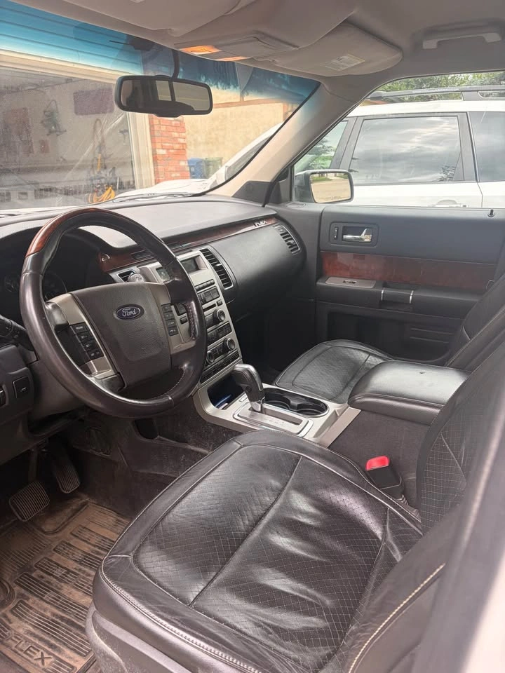 2010 Ford Flex - photo 5