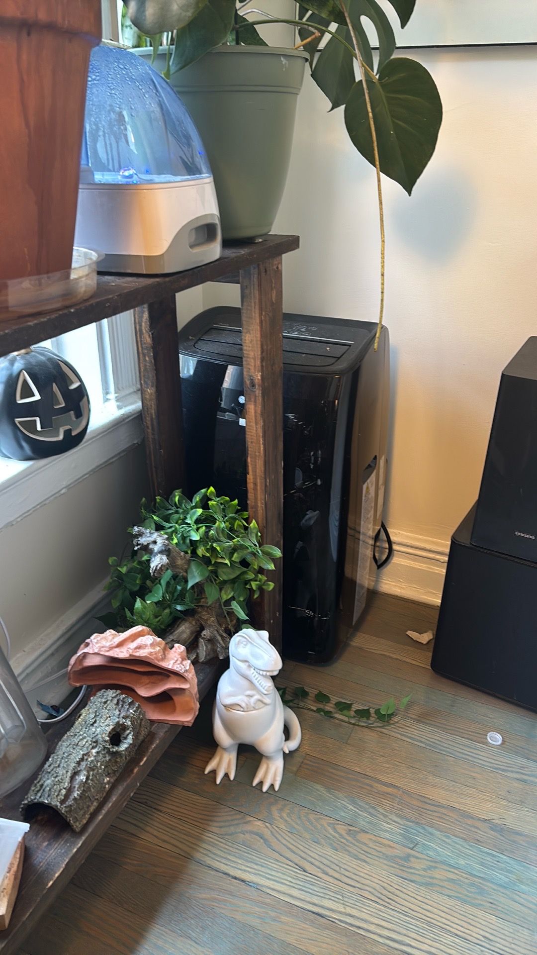 14,000 BTU Portable Air Conditioner (Cooling & Heating) - photo 2