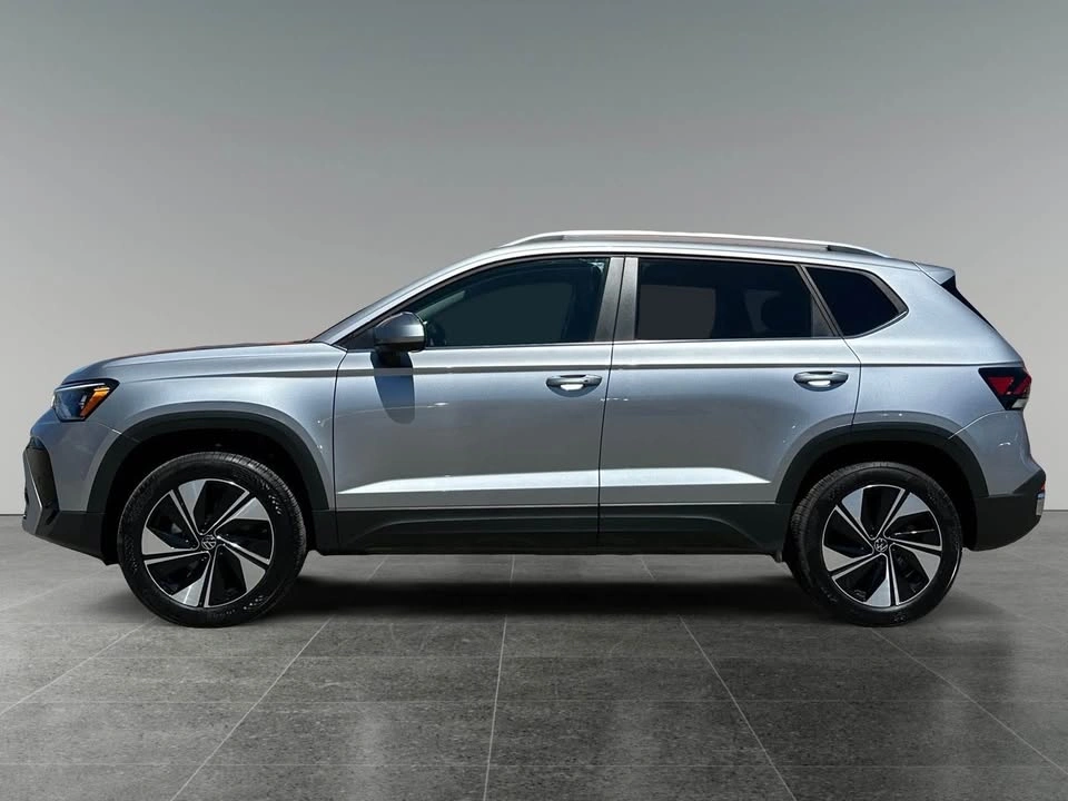 2025 Volkswagen Taos - photo 5