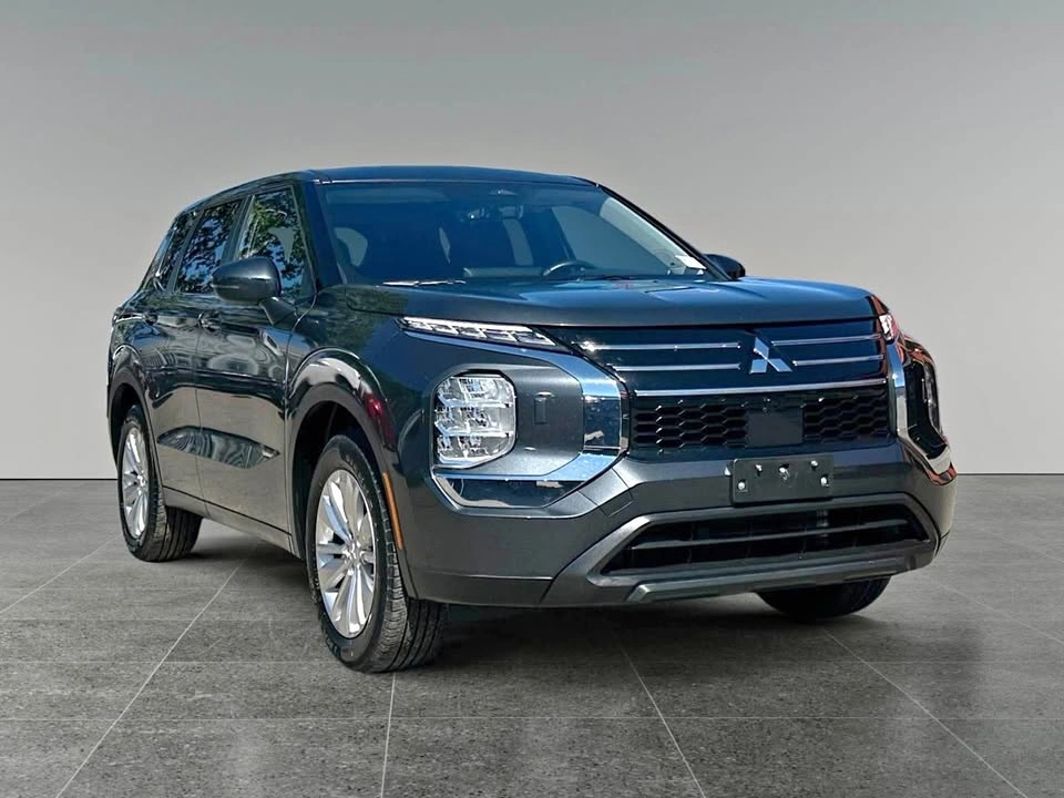 2025 Mitsubishi Outlander