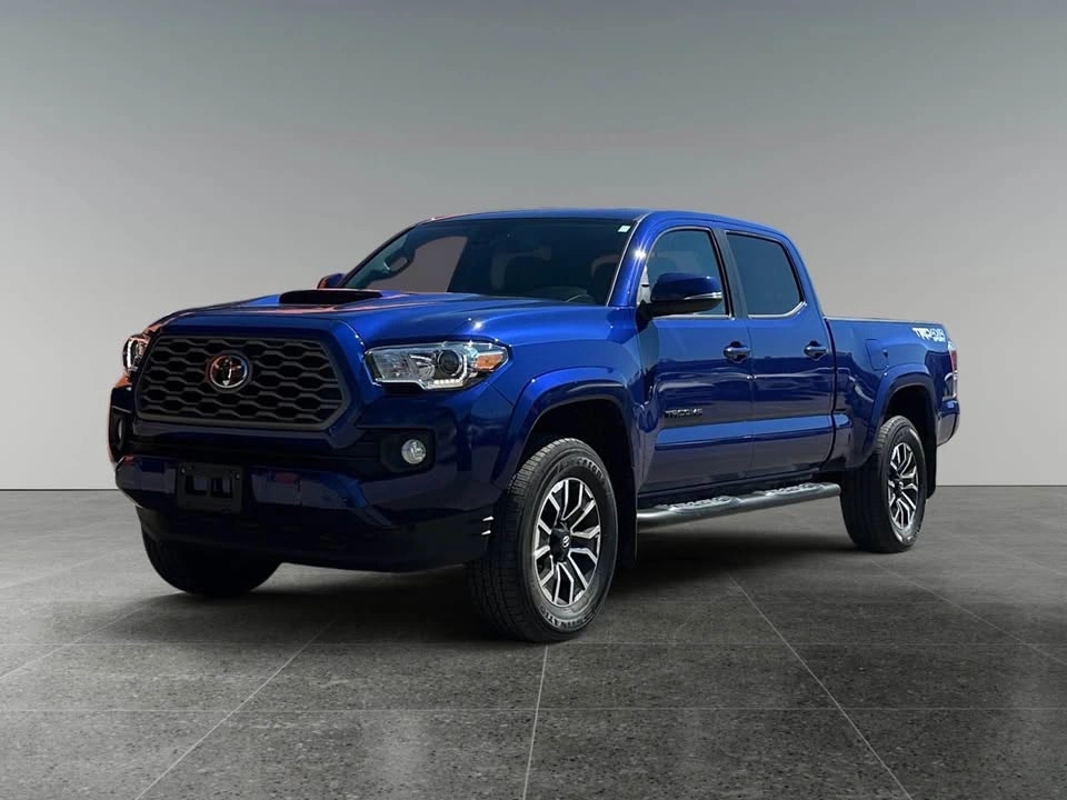 2023 Toyota Tacoma - photo 2