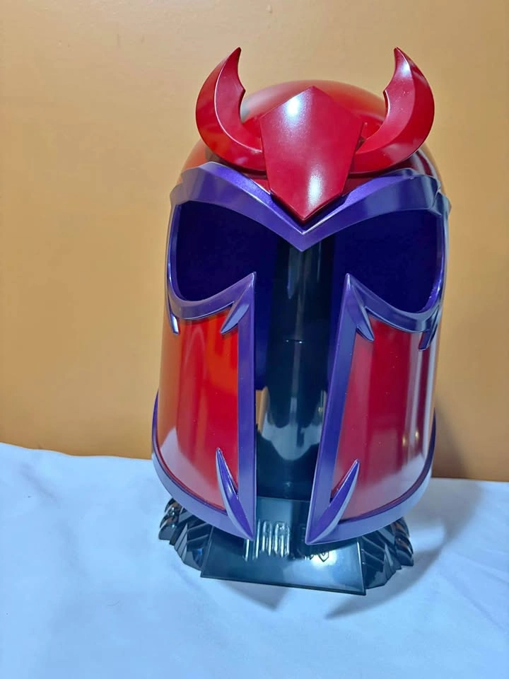 Magneto Helmet - X-Men 97 Marvel Legends