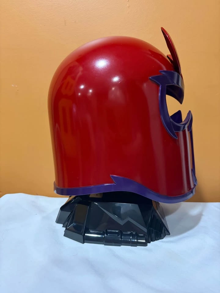 Magneto Helmet - X-Men 97 Marvel Legends - photo 4