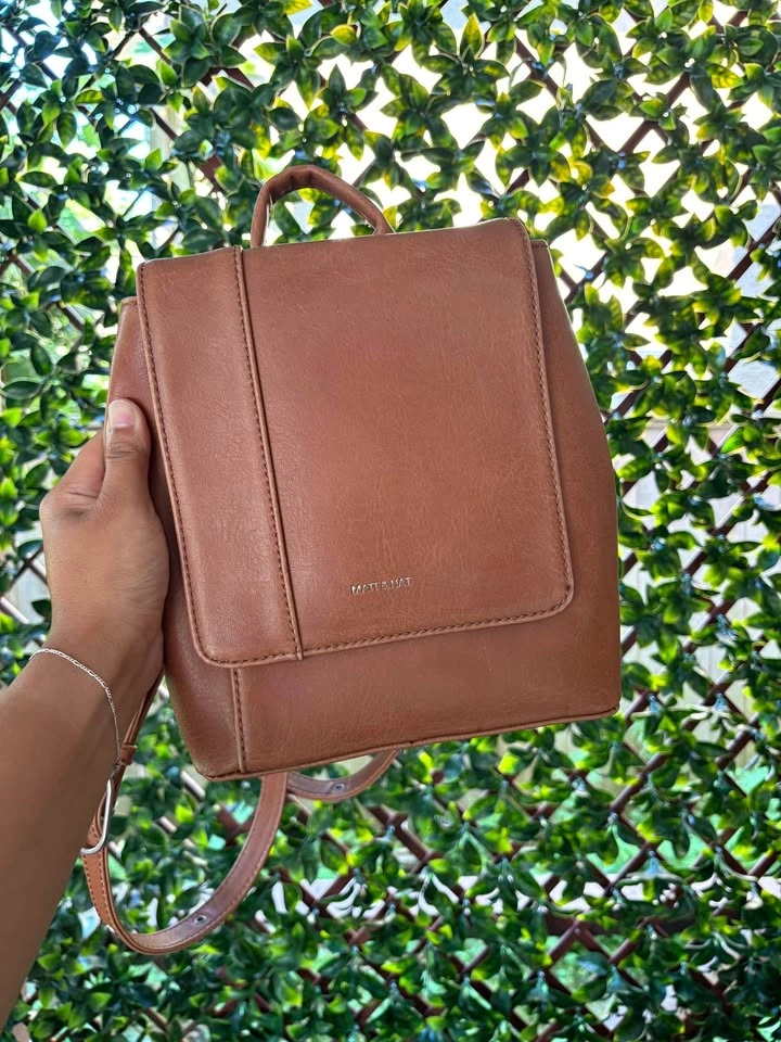 Matt & Nat Leather Backpack - Great Condition