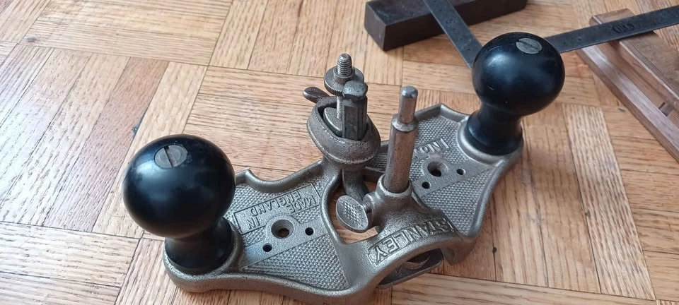FOR SALE: #71 Stanley Router Plane
