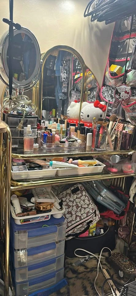 GOLD/BRONZE REGENCY VANITY