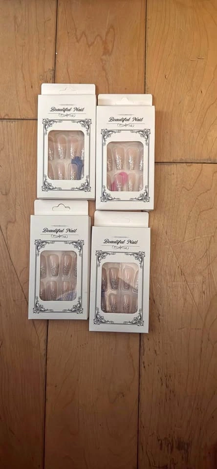 Brand new finger nail sets