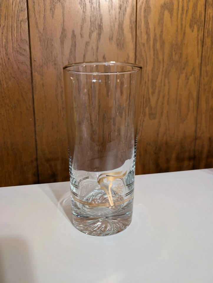 Vintage 1988 Calgary Winter Olympics Petro-Canada Glassware Set - photo 2