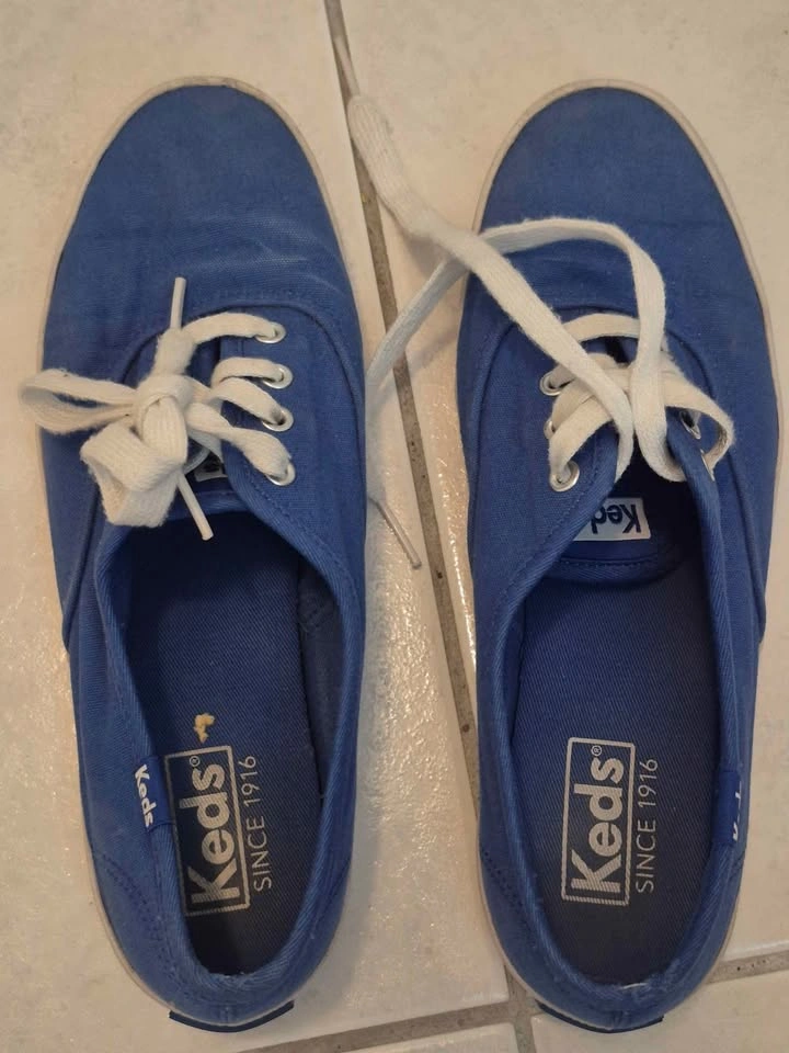 Sneakers - Keds
