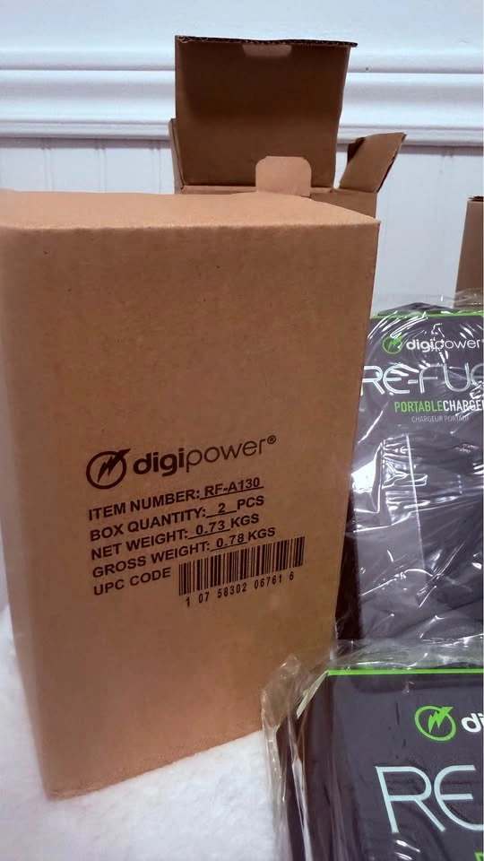 Digipower RE-FUEL 13000mAh Portable Charger – Fast Charging Powe - photo 4