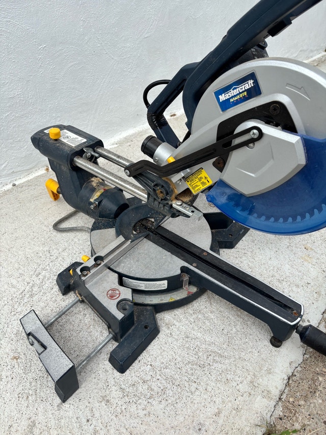 Large Compound Sliding Mitre Saw 10” 15Amp - photo 4