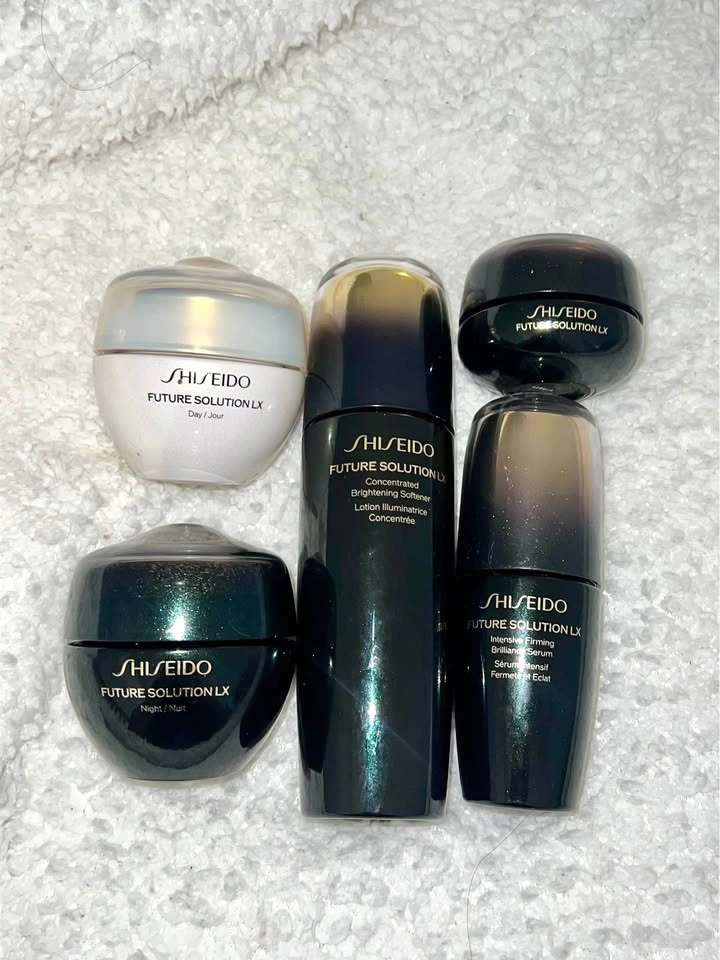 Shiseido Future Solution LX skincare bundle