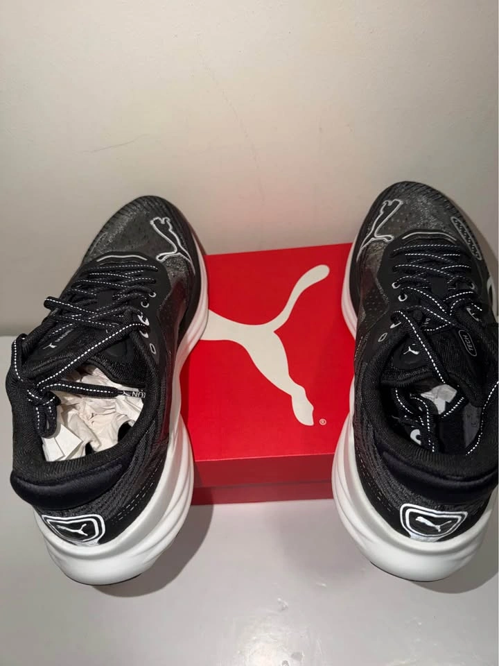 New Puma Men Running Shoes. Size 11.5 US. Firm price. - photo 4