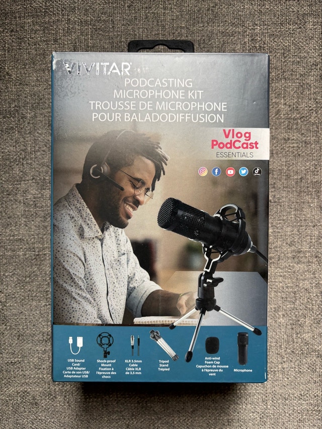 Vivitar Podcasting Microphone Kit