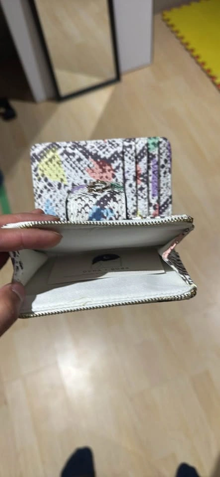 Guess Snakeskin Print Wallet - photo 3