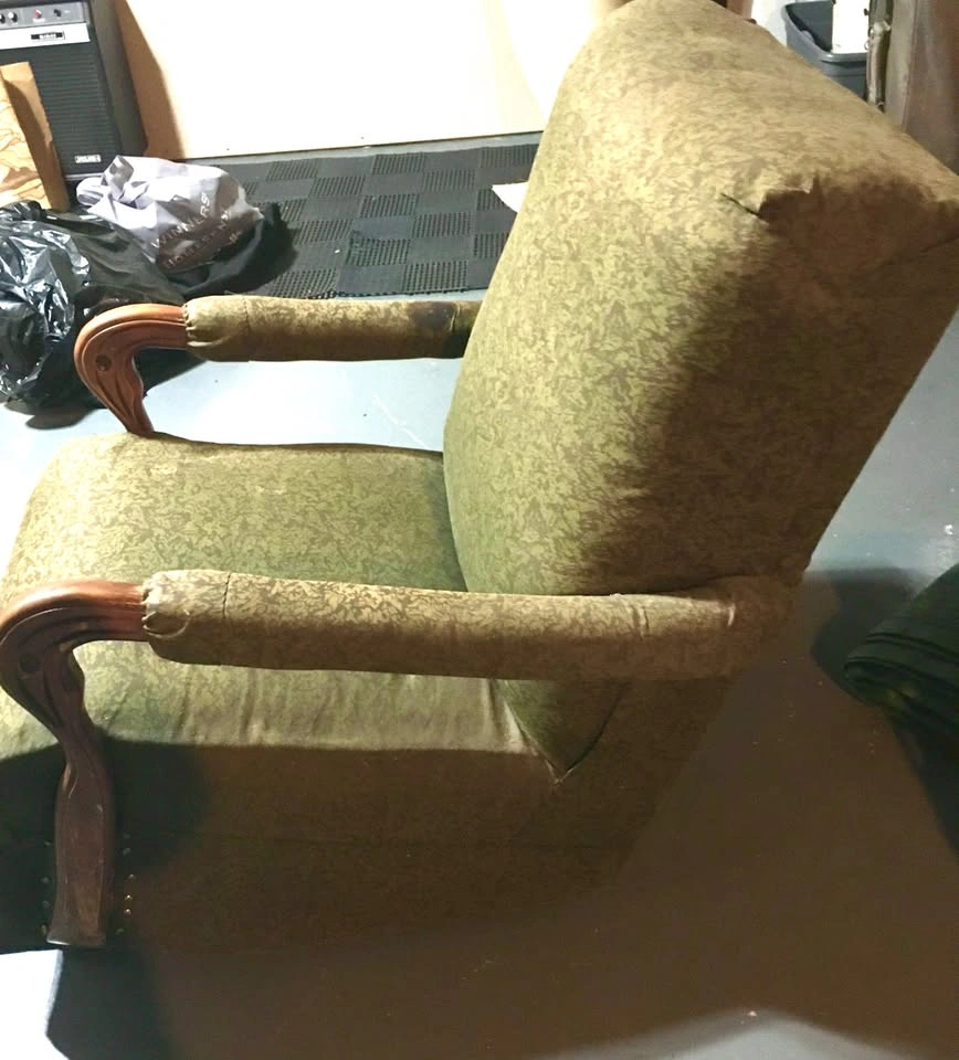 Antique rocking chair - photo 3