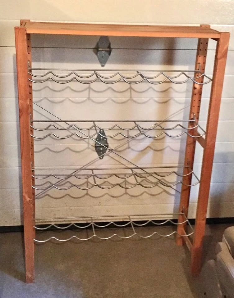 Wine rack 32 bottle capacity