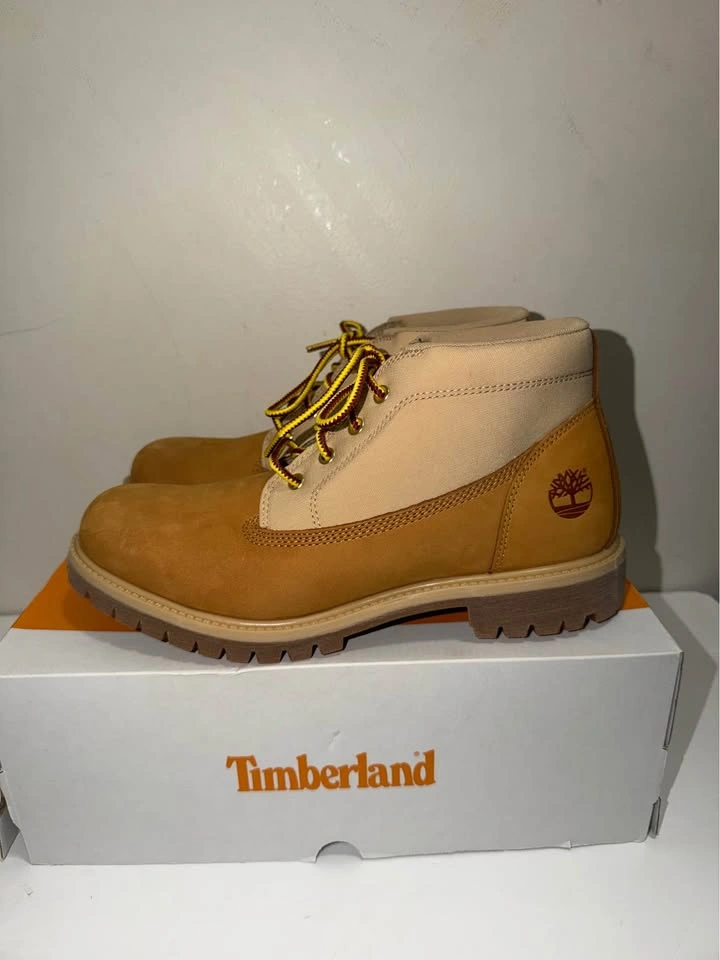 New Timberland Men Chukka Boots. Size 11 & 11.5 US - photo 2