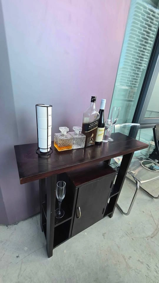Dark Wood Bar Cabinet - photo 4