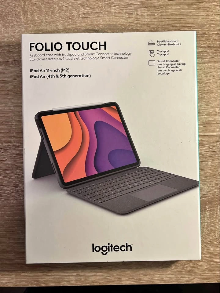 Logitech iPad Air 11-inch Keyboard Folio Touch Case