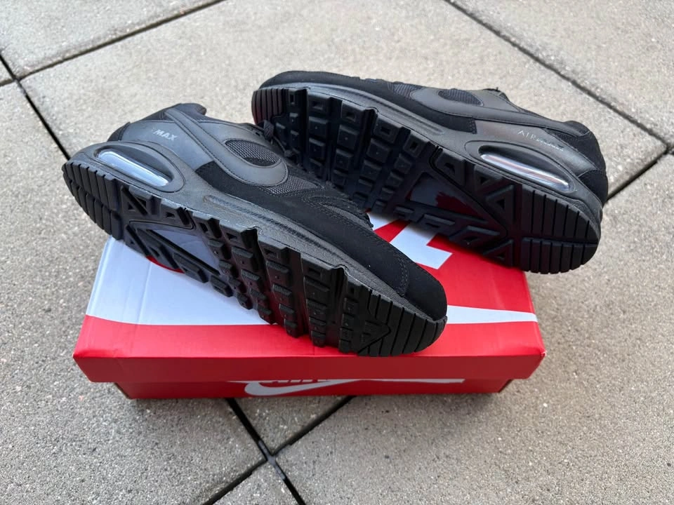 BNIB Nike Air Max Command Sneakers - photo 2